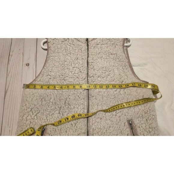 Thread Supply Sherpa Vest Full Zip Size Large Zip Pockets Fall Warm Cozy Preppy - Picture 4 of 9